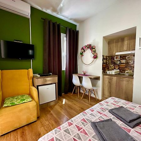 S&N Apartments Ni Екстериор снимка