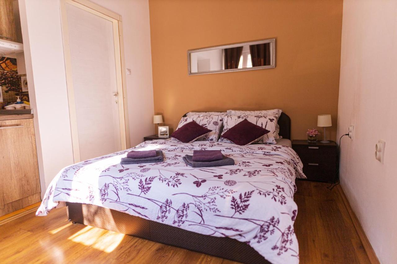 S&N Apartments Ni Екстериор снимка