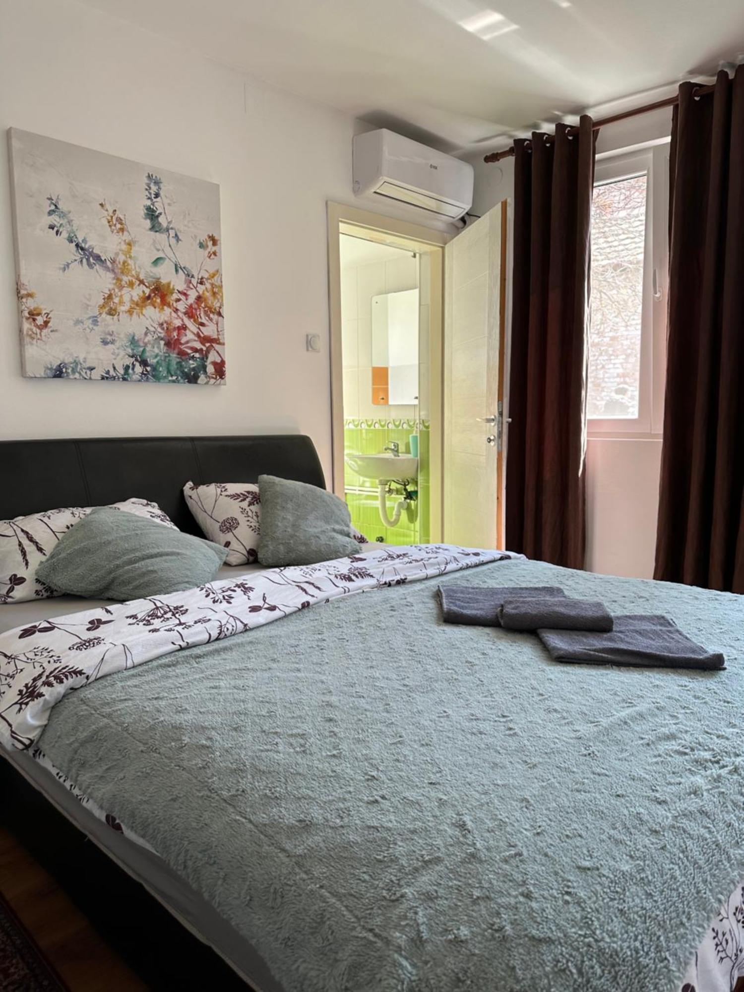 S&N Apartments Ni Екстериор снимка