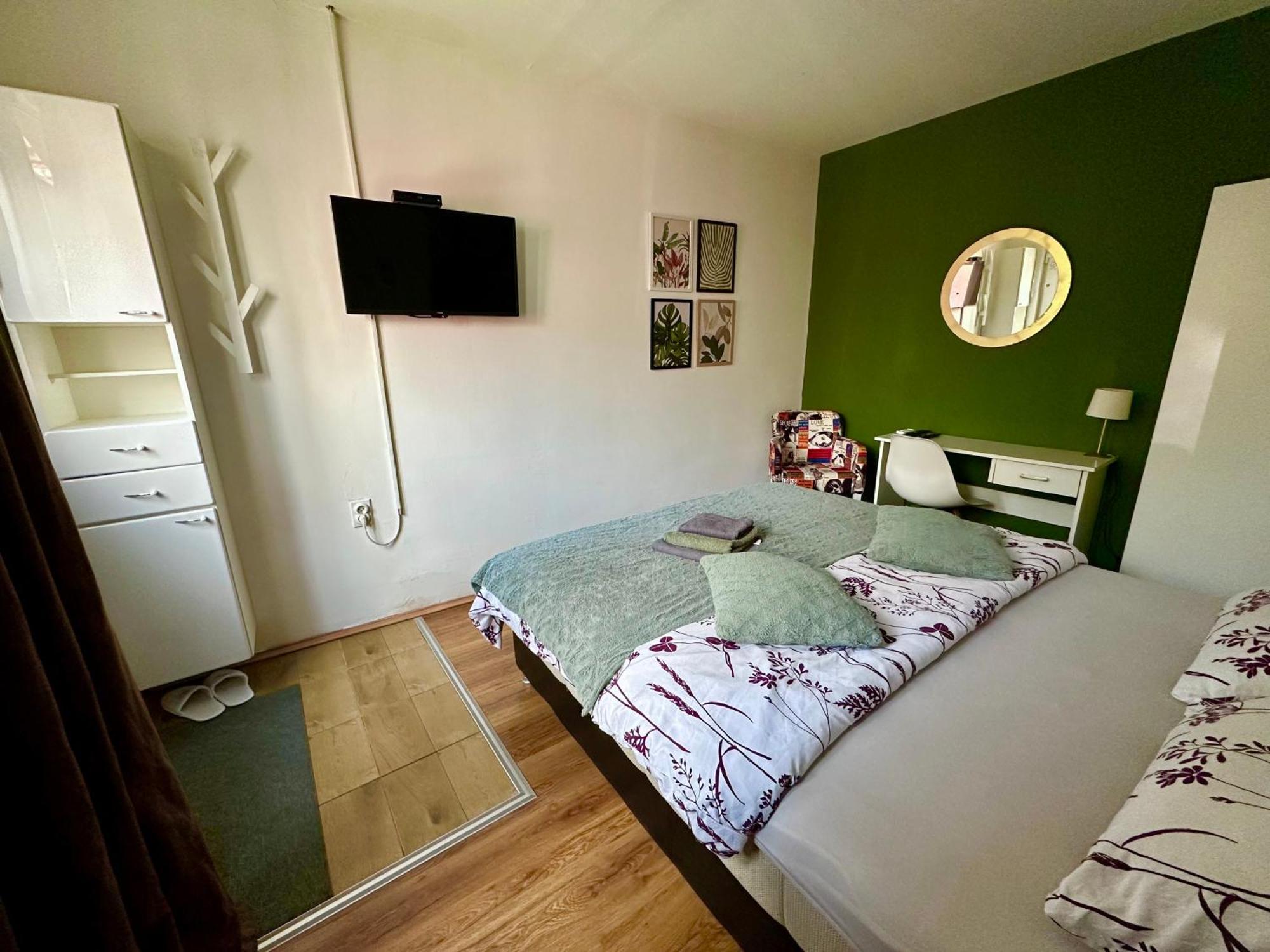 S&N Apartments Ni Екстериор снимка